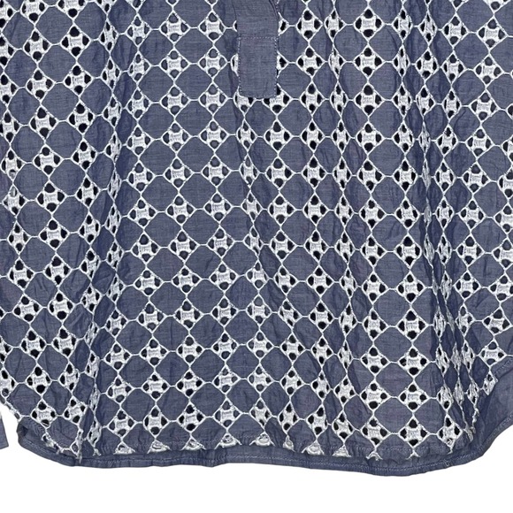 Loft Ann Taylor The Softened Popover‎ Shirt Chambray Eyelet Long Sleeve Women XS - Picture 4 of 8
